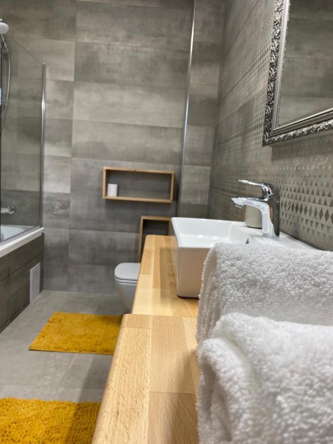 Olivia Studio Oradea Zewnętrze zdjęcie
